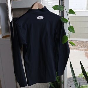 Under Armor Thermal Base Layer Sz M